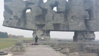 Więcej o: Wyjazd na Majdanek